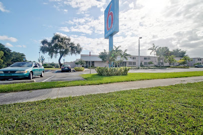 Motel 6, Hialeah