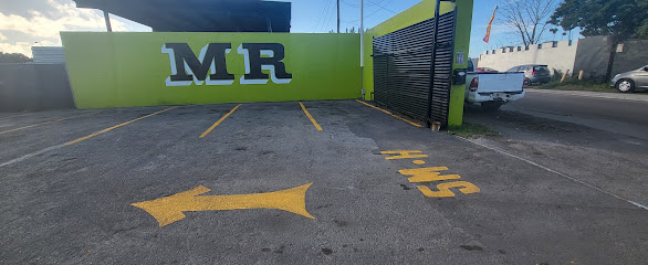 Rastro MR Used Auto Parts, Hialeah