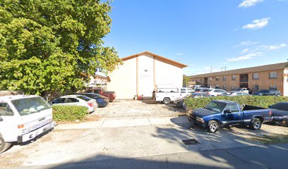 Mena Servicios Migratorios LLC, Hialeah