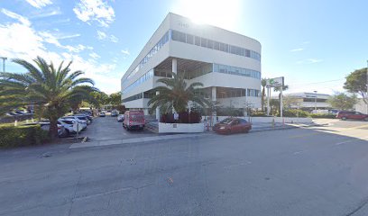 Kertznus Joel MD, Hialeah