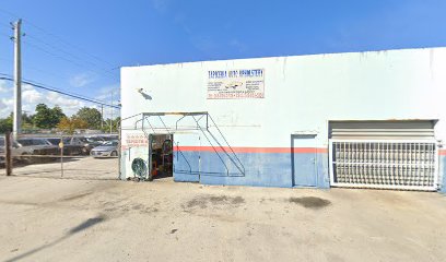 Tapiceria Auto Upholstery, Hialeah