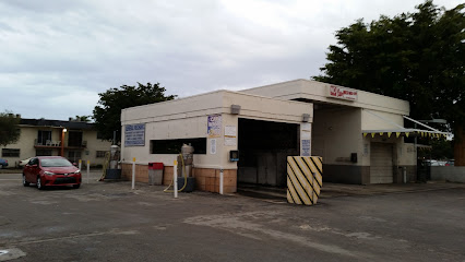 Ponchera Y Gasolinera, Hialeah