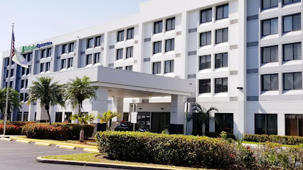 Holiday Inn Express & Suites Miami - Hialeah, an IHG Hotel